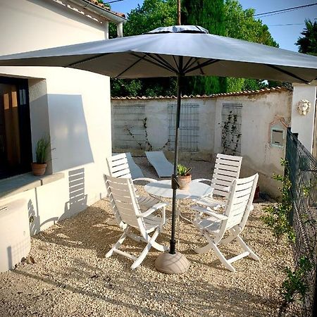 Viva La Vida Villa Entraigues-sur-la-Sorgue ภายนอก รูปภาพ