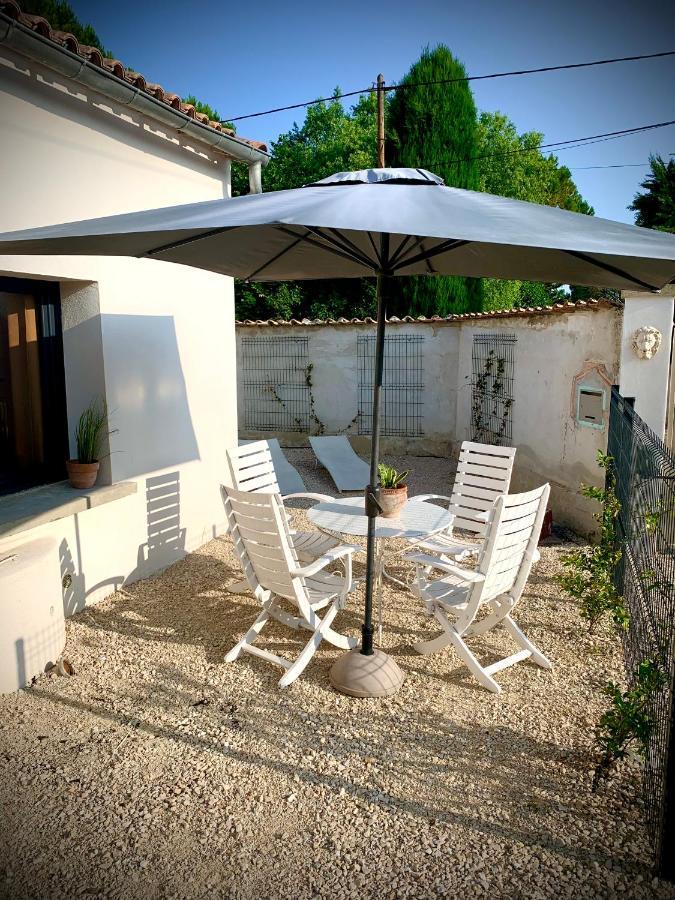 Viva La Vida Villa Entraigues-sur-la-Sorgue ภายนอก รูปภาพ